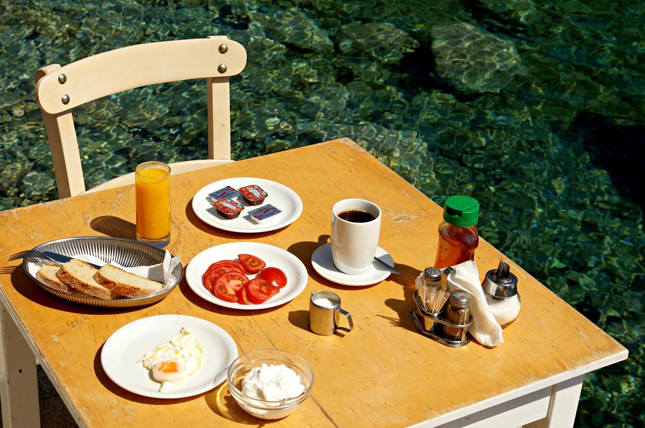 Hotel Madares Loutro Esterno foto