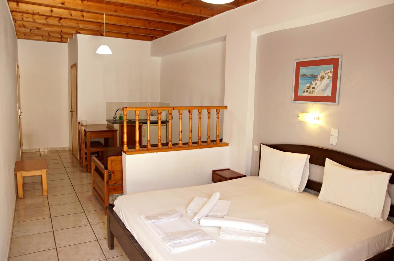 Hotel Madares Loutro Esterno foto