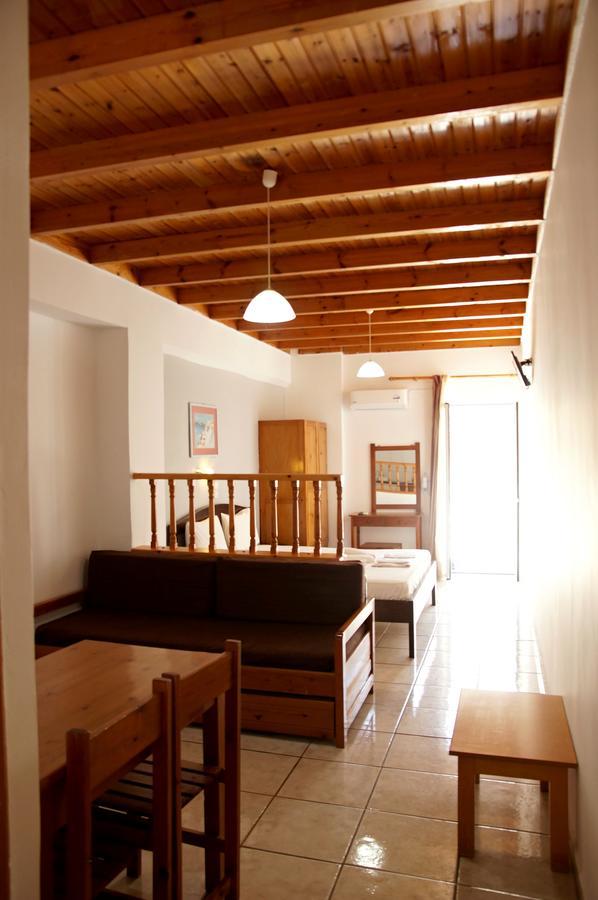Hotel Madares Loutro Esterno foto